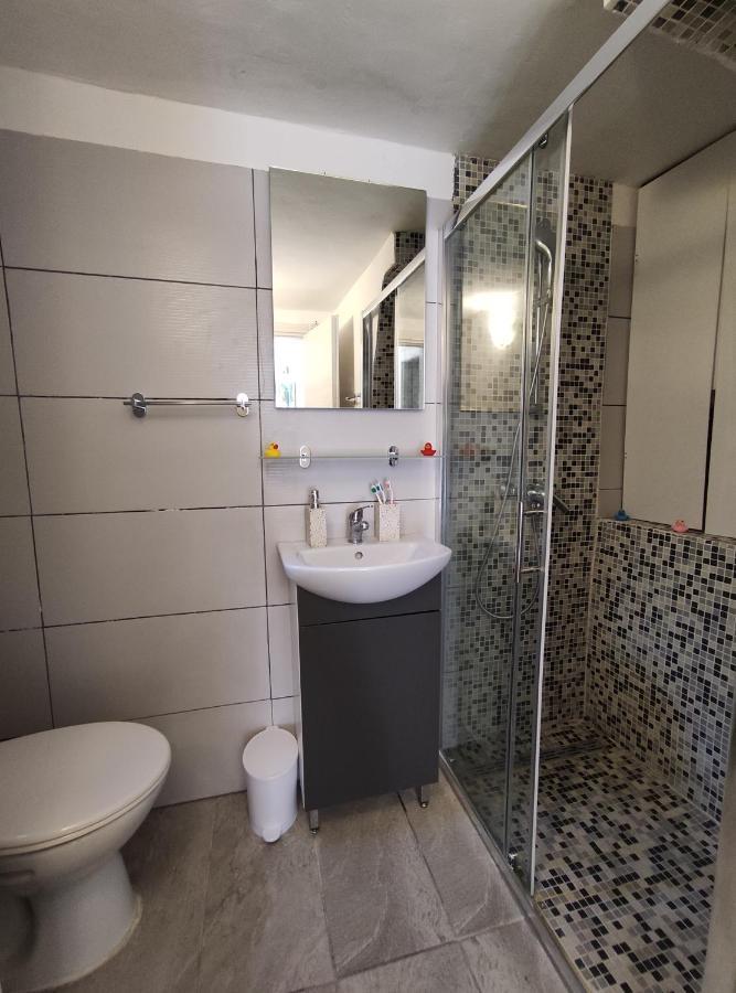 Apartment Tona Sibenik Luaran gambar