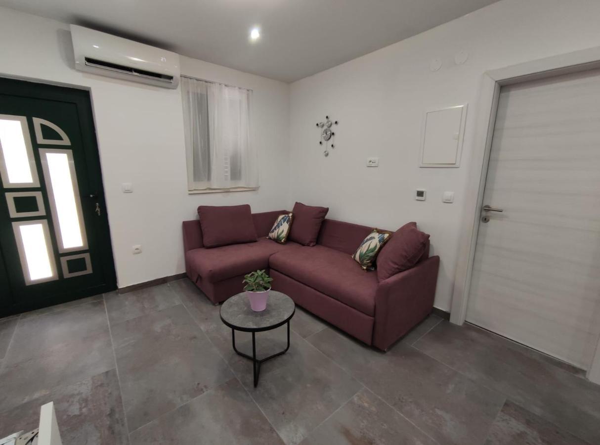 Apartment Tona Sibenik Luaran gambar